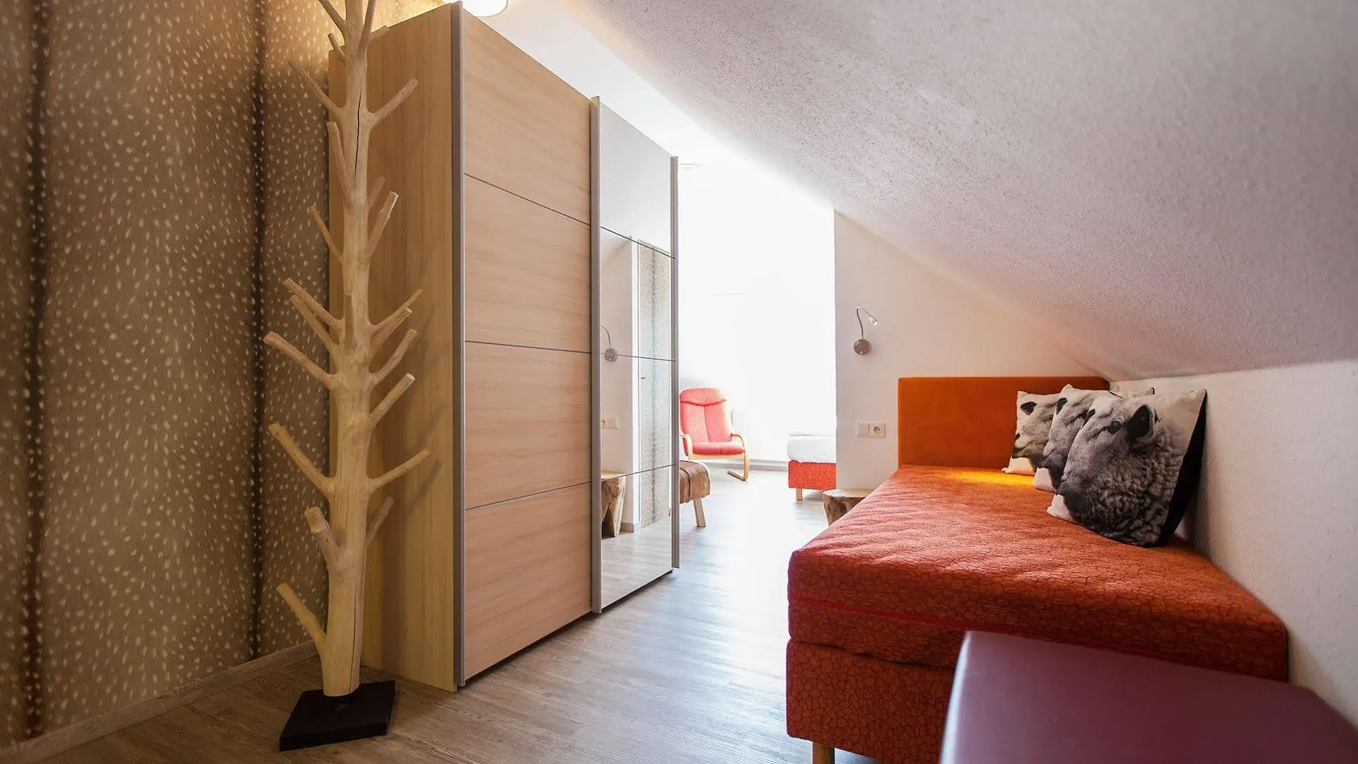 Hotel Lamm Ostfildern 3*,